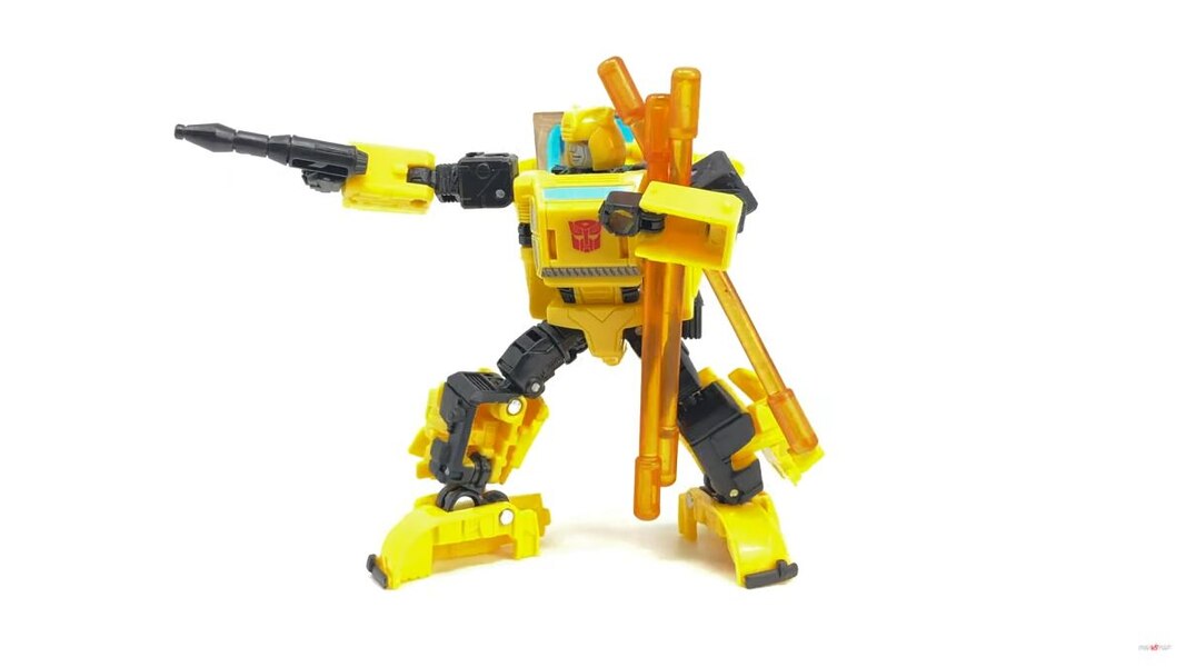 Transformers War For Cybertron Buzzworthy Origin Bumblebee  (19 of 54)